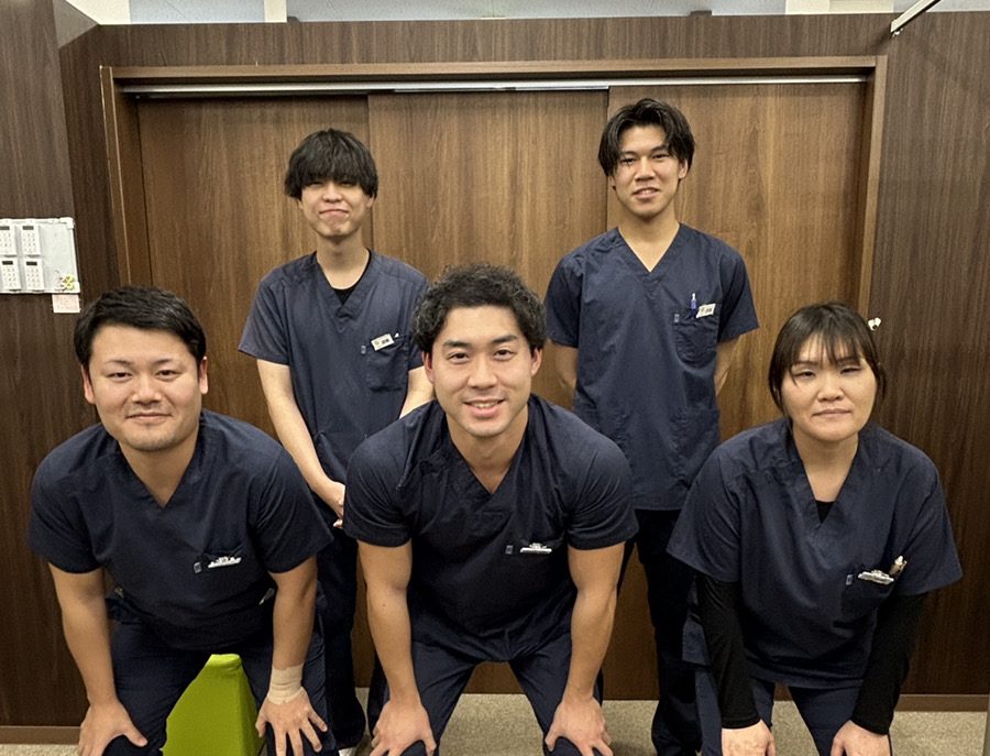 スタッフ集合写真